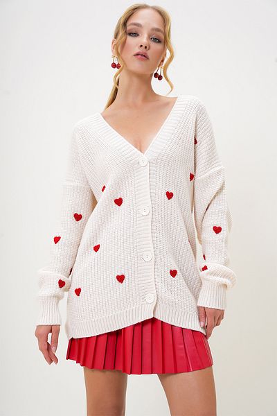 Trend Alaçatı Stili Women's Ecru V-Neck Heart Embroidered Midi Length Knitwear Cardigan Alc-X12983