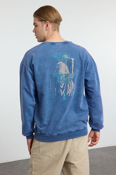 Trendyol Collection Oversize mikina s motivem Indigo Mystic – 100% bavlna, bledý efekt Tmnaw24sw00189