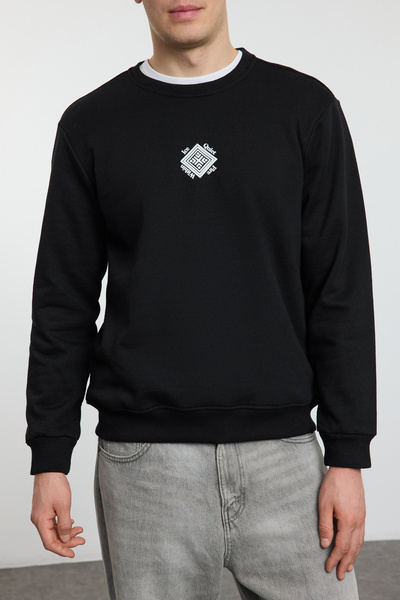 Trendyol Collection Μαύρο κανονικό/κανονικό κομμένο φλις με στάμπα με στάμπα/ζεστό φούτερ χωρίς σημάδι TMNAW25SW00032