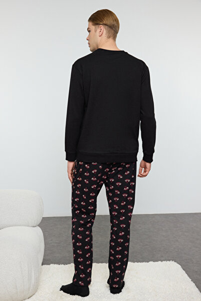 Trendyol Collection Men's Black Regular Fit Printed Label Knitted Pajamas Set Tmnaw25Pt00012
