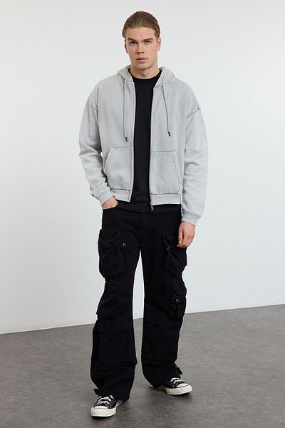 Trendyol Collection Graues Oversize-Crop-Sweatshirt mit Reißverschluss – Kapuze, TMNAW25SW00171