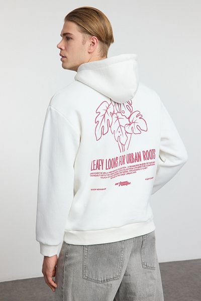 Trendyol Collection Ecru Oversize/Wide Cut Fleece Inside Sweatshirt with Embossed Print and Back Embroidery Detail Tmnaw25Sw00072