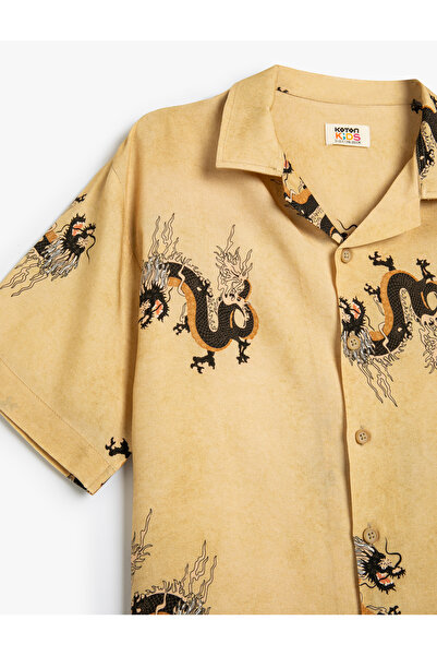 Koton Viskosehemd mit Drachen-Aufdruck - Kurzärmlig