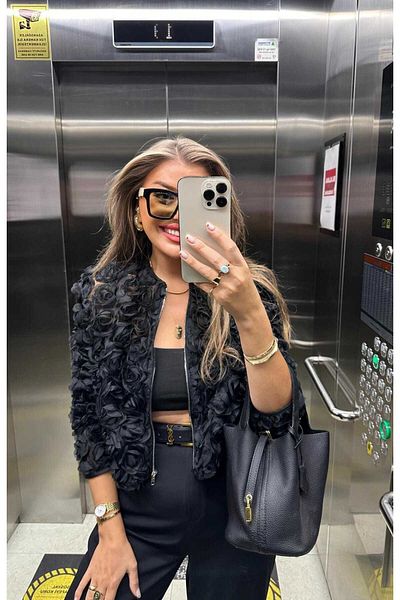 BelezaStore Černá 3D růžová bunda a cardigan