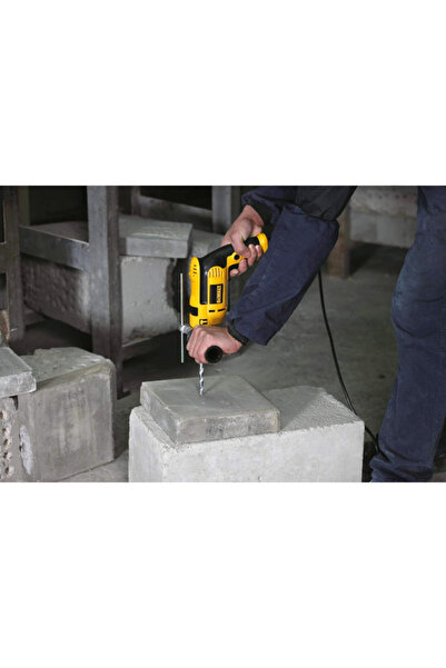 Dewalt مثقاب قرع سلكي بقوة 750 واط وسرعة 47600 نبضة في الدقيقة مع مشبك مفتاح