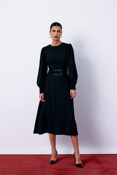 Sateen Rochie neagră cu centură midi