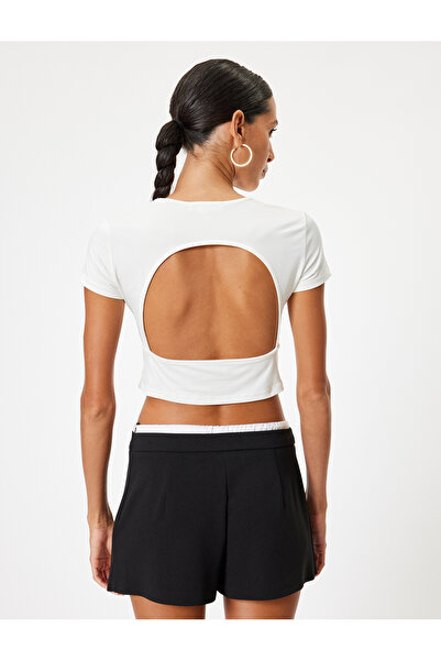 Koton Tričko Crew Neck Back Detailed Crop Tričko - Krátký rukáv, Slim Fit