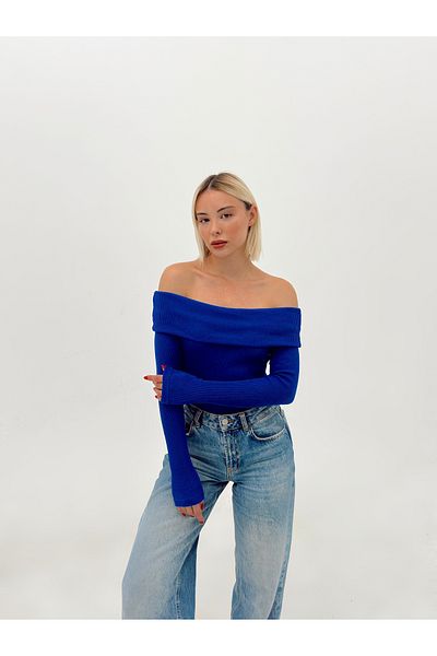 AFROGİYİM Women's Solid Color Madonna Collar Blouse