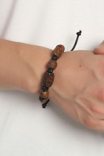 Dejavu Unisex Bracelet Bundle with Knitted String and Leather Design