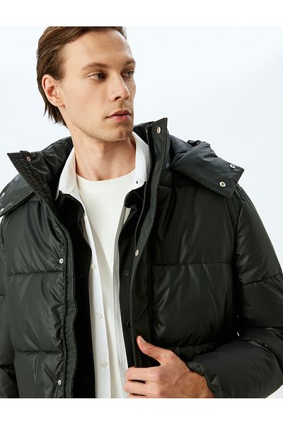Koton Slim Fit με κουκούλα από συνθετικό δέρμα πουπουλένιο παλτό