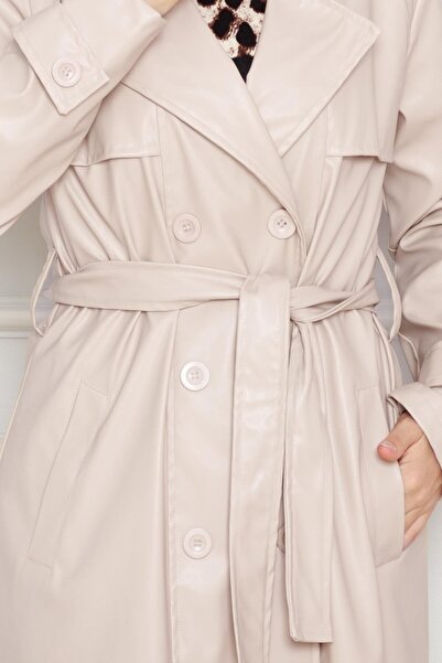 Sevitli Δερμάτινη καμπαρντίνα σε μπεζ ζώνη