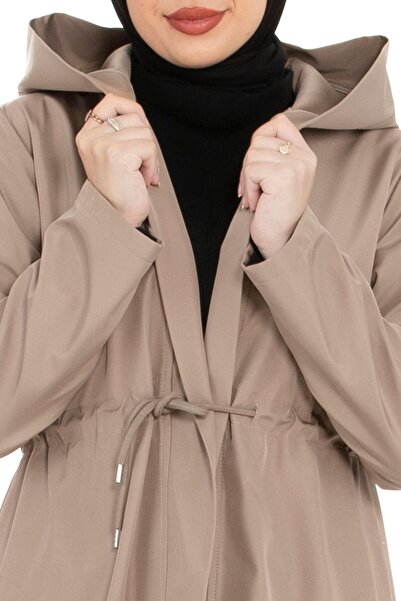 Sevitli Kapşonlu Eteği Volanlı Trençkot-vizon