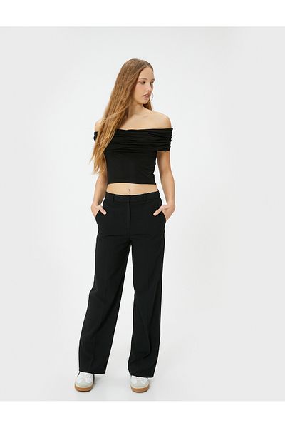Koton Tricou cu guler Madonna, cu umăr deschis, drapaj, țesătură vâscoasă, slim fit