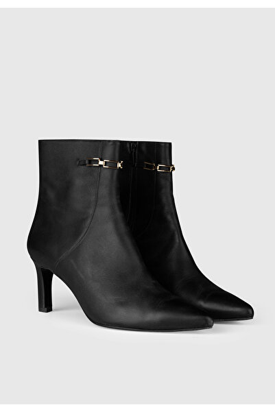 Love My Body Deri Zincir Detaylı Kısa Bot