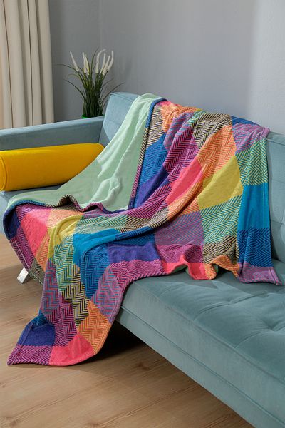 Dotamess Welsoft Double Color Tv Blanket - Printed, 130X170