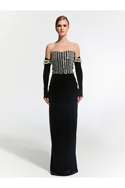 Nur Karaata Le Meurice Elbise