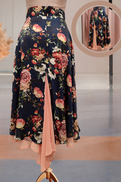 Due Stelle تنورة تانجو شفافة بتفاصيل شيفون - تصميم متحرك مع فتحات أمامية وخلفية