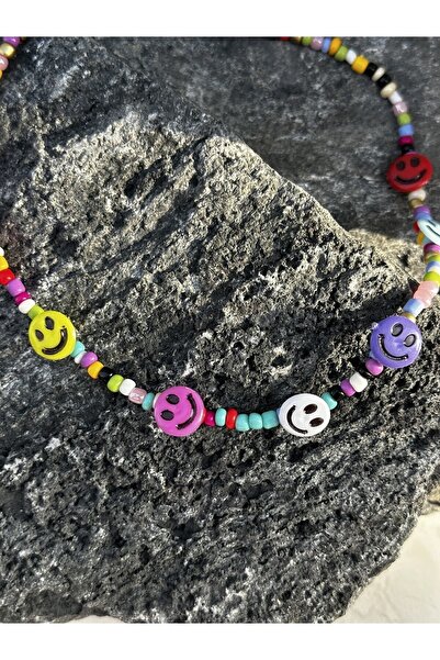 Medusa Accessories قلادة الفتاة ذات الوجه المبتسم