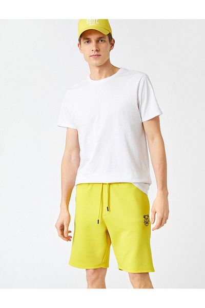 Koton Schmal geschnittene Shorts mit Pitbull-Print