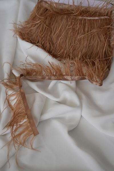 İstoria Bridal 1 Meter Light Coffee Gooseneck Feather, Stripe Feather, Otrish, Hobby Decorating Feather