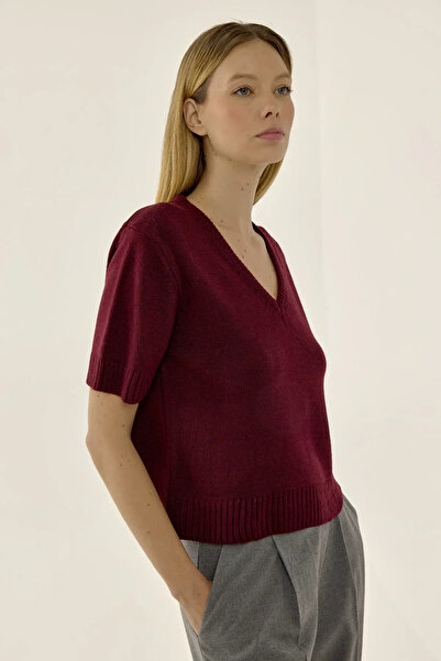 Hiccup Short Sleeve V-Neck Knitted Sweater