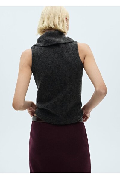 MANGO Woman Πλεκτή μπλούζα με ζιβάγκο