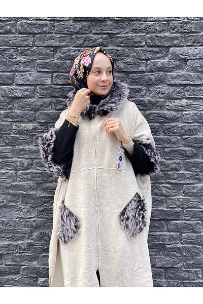 Sima ΜΠΕΖ Sima Feather Λεπτομερές Poncho με κουκούλα
