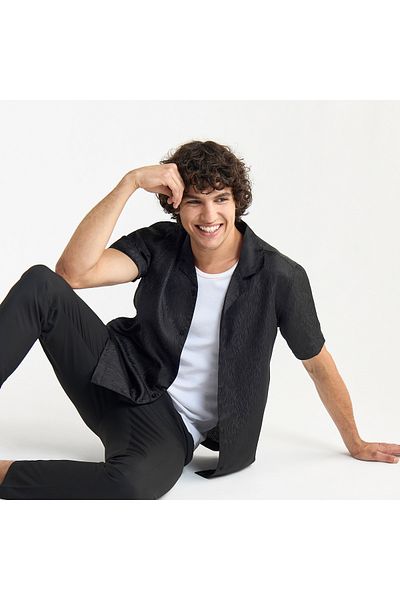 FAV Jacquard Shirt with Camp Collar