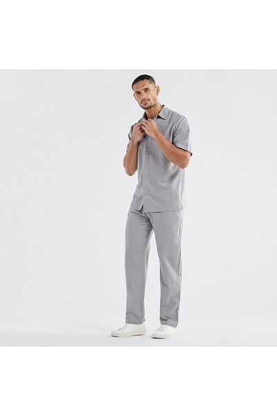 FAV Regular Fit Shirt with Short Sleeves
