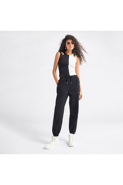 FAV Joggers with Drawstring Closure and Pockets