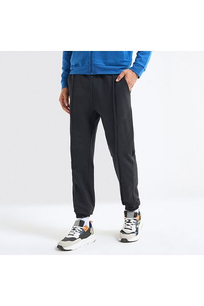 FAV Solid Regular Fit Joggers with Flexi Waistband and Pockets