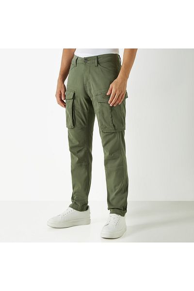 ECKO Unltd Solid Relaxed Fit Cargo Pants with Pockets
