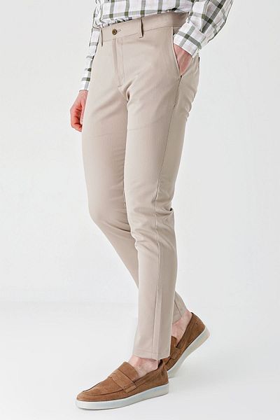 İmza Σκούρο μπεζ βαμβακερή τσέπη Gabardine Comfort Fit Casual παντελόνι με χαλαρή εφαρμογή 1003240113