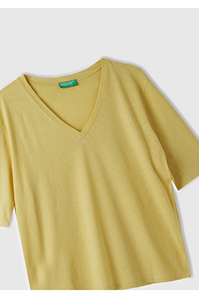 United Colors of Benetton Women's Light Yellow Cotton Linen Blended V-Neck Relaxed Fit T-Shirt