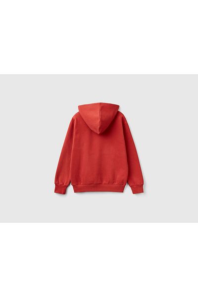 United Colors of Benetton Момчешки суитшърт с качулка и лого с кенгуров джоб отпред и канела
