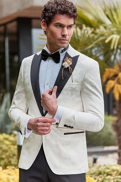 İmza Light Cream Detachable Swallow Collar Lycra 6 Drop Slim Fit Tuxedo Groom Suit1001240204