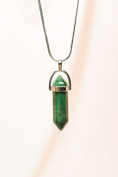 STUMBANNG Aventurine natural stone handmade design necklace with chain: 3.5 cm chain: 20 cm boxed