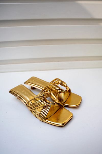 LAMİNTA Papuci de damă cu toc special Rosso Gold de 4 cm cu detaliu inel