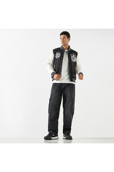 SP Characters The Las Vegas Raiders Logo Detail Bomber Jacket with Pockets and Long Sleeves