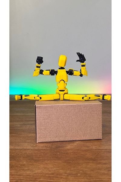 Shaddshop Jointed Movable Figure Changing Robot Figure (Yellow) (Gun Set Included)