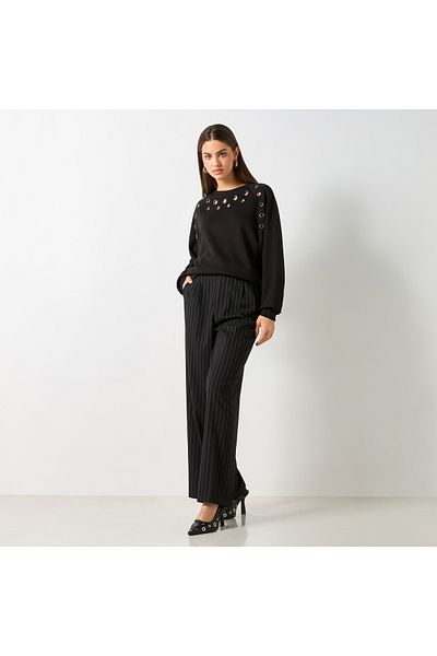 2Xtremz Eyelet Detail Sweatshirt With Long Sleeves