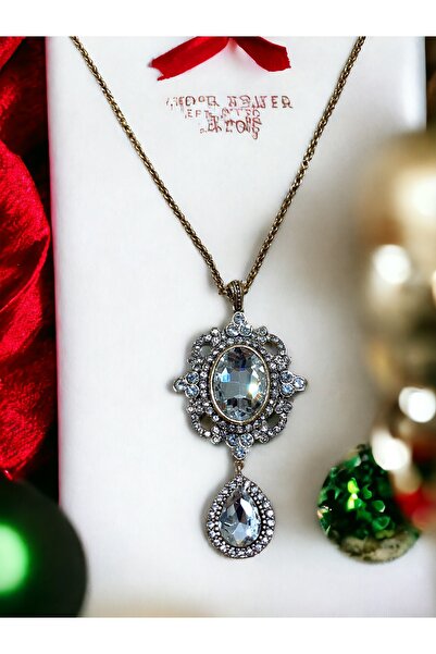 FAYRA ACCESSORIES قلادة متدلية على شكل قطرة ماء من حجر الكريستال