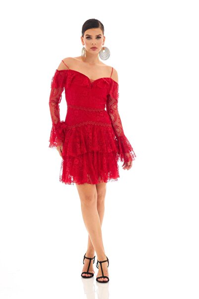 Carmen Kırmızı Dantel Uzun Kol Kısa Abiye Elbise