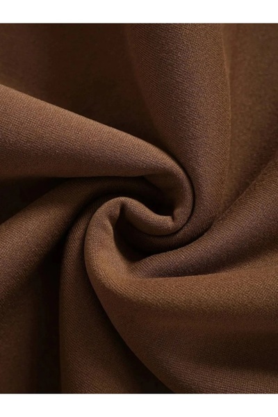 EXPECTED Дамски суитшърт с минималистичен принт на сърце - голям размер, повдигнат, с кръгло деколте