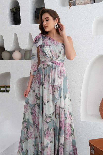 Carmen Çağla Empirme Einärmeliges, langes Abendkleid mit Schlitz