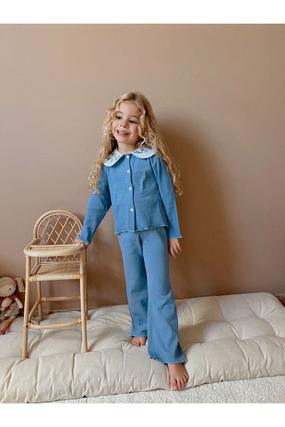 le petit sole Girl's Collar with Branch Embroidery Top and Bottom Set
