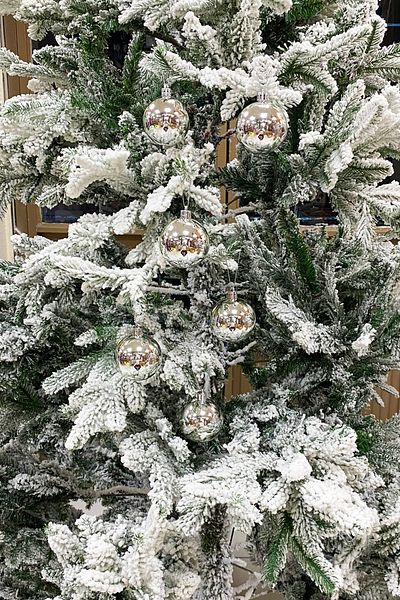 Yusuf Dirik YD Party Supplies Christmas Tree Ball Shiny Medium Size 6 cm 6 Pieces