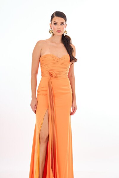 Carmen Orange Dekolteli Yırtmaçlı Saten Abiye Elbise
