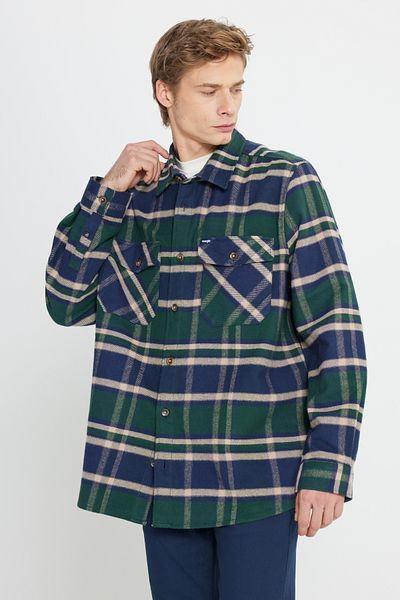 WRANGLER Relaxed Fit Wide Cut 100% Cotton Green Plaid Shirt