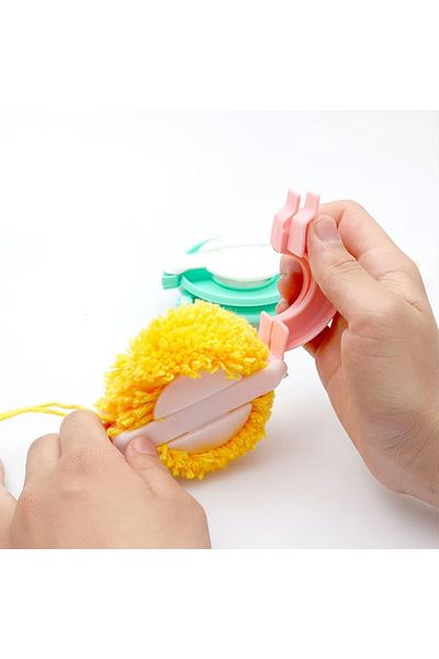 POPKONSOL 4 Hobby Set - Pompon Apparatus